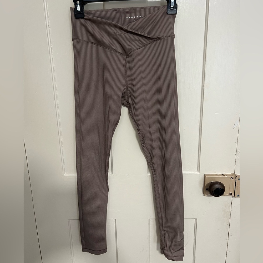 Aeropostale Brown Ribbed Leggings